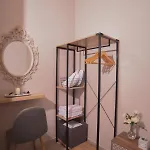 Stavros Boutique