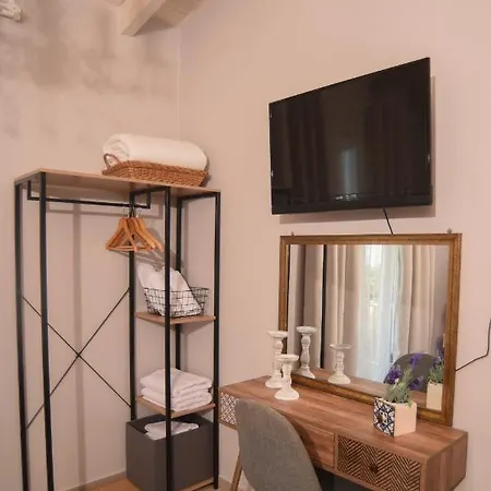 Stavros Boutique Лефкада
